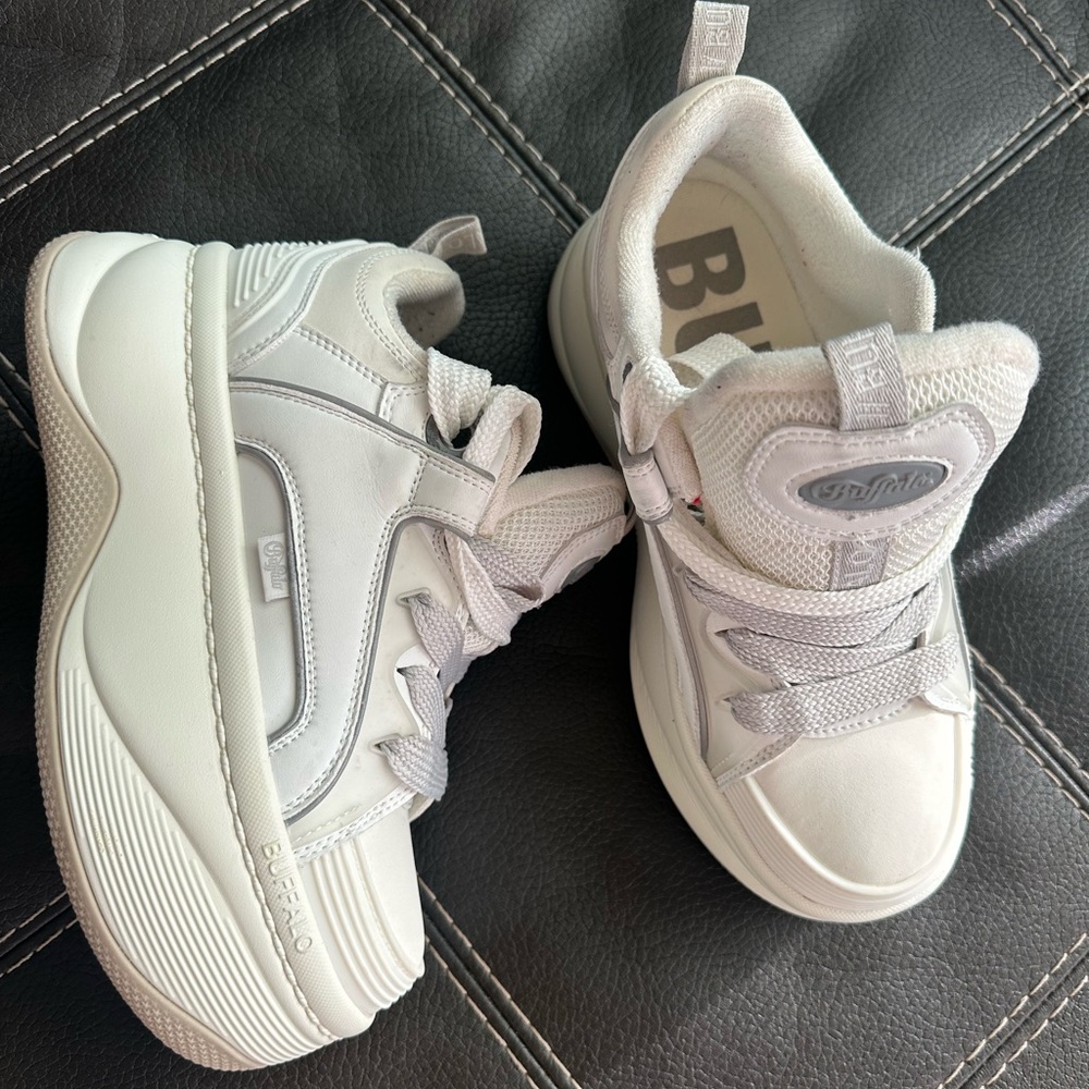 Buffalo London Women’s Platform Sneakers